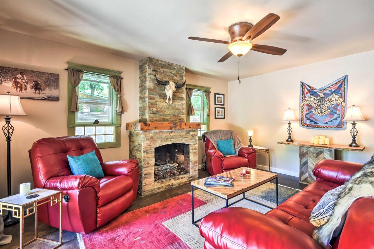 Cozy Home With Media Room Short Walk To Taos Plaza! Екстер'єр фото