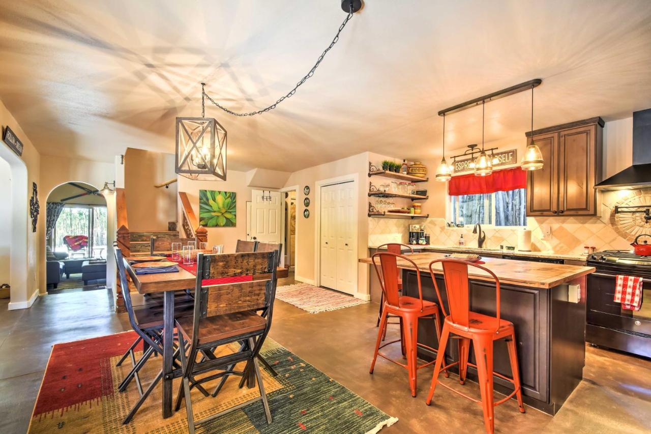 Cozy Home With Media Room Short Walk To Taos Plaza! Екстер'єр фото