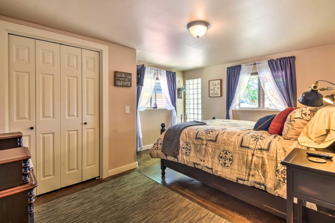 Cozy Home With Media Room Short Walk To Taos Plaza! Екстер'єр фото